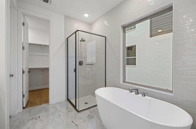 Building Photo - 1116 Addison Ln