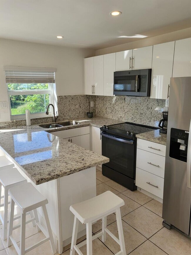 Building Photo - 6130 Grant St