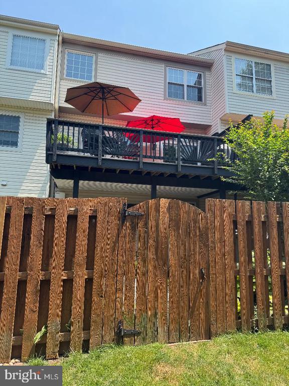 Building Photo - 20880 Butterwood Falls Terrace