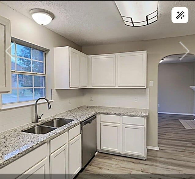 Building Photo - 4329 Apple Dr