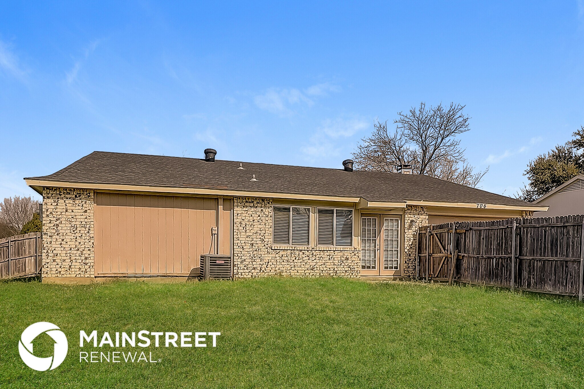 Building Photo - 706 Countryside Ct