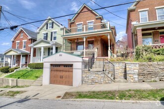Building Photo - 1107 Vine St