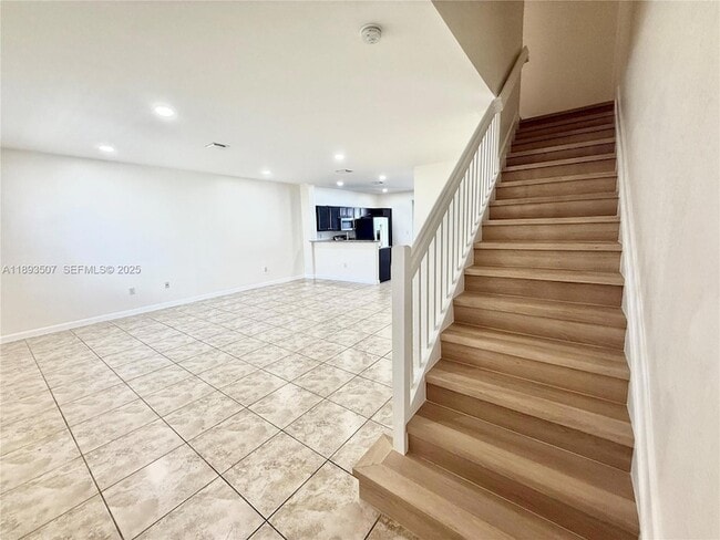 Building Photo - 9446 SW 170th Passage