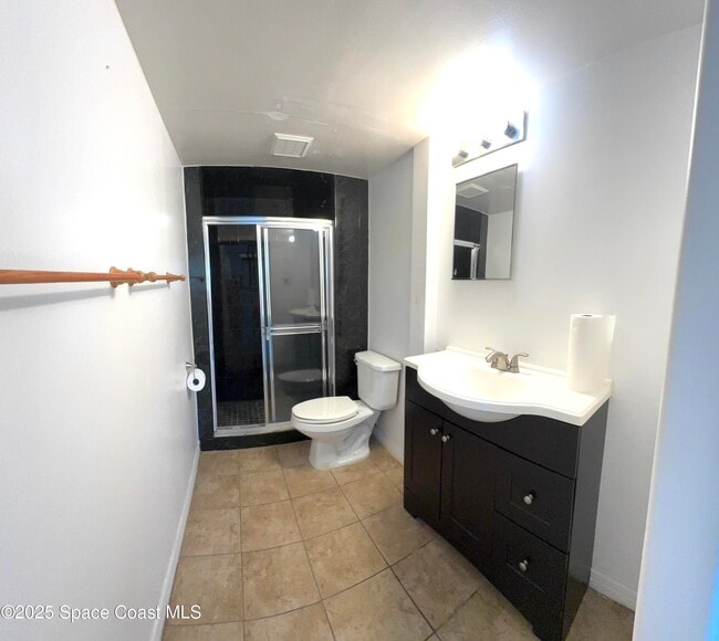 Building Photo - 1415 N Hwy A1A