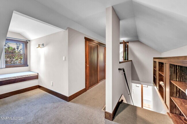 Building Photo - 1300 Clough Rd
