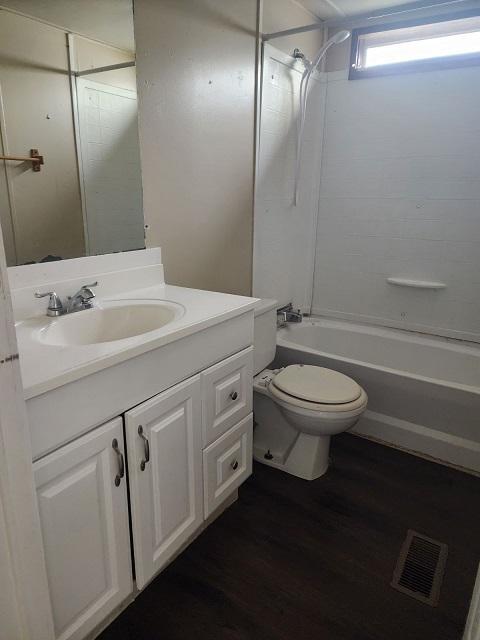 Building Photo - 407 N A St