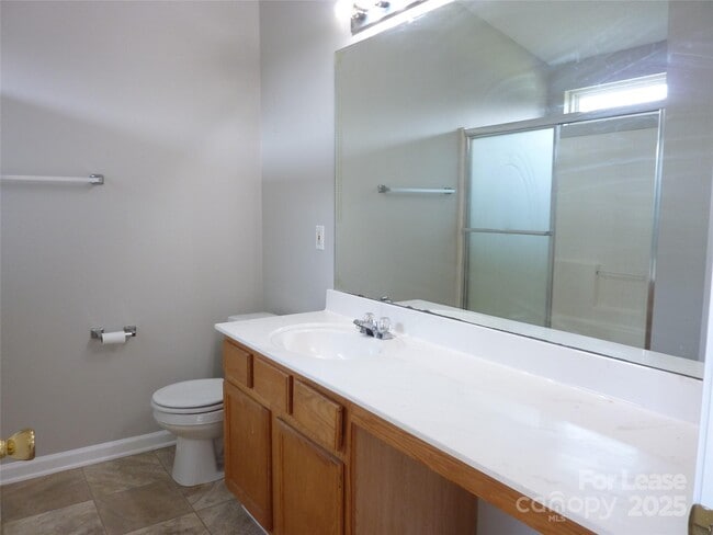 Building Photo - 8841 Laurel Run Dr