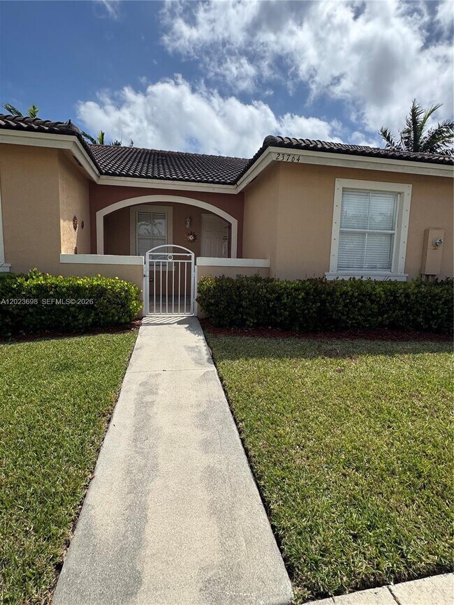 Building Photo - 23764 SW 109th Ave