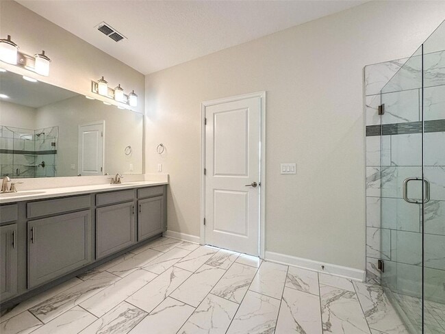 Building Photo - 14873 Winter Stay Dr