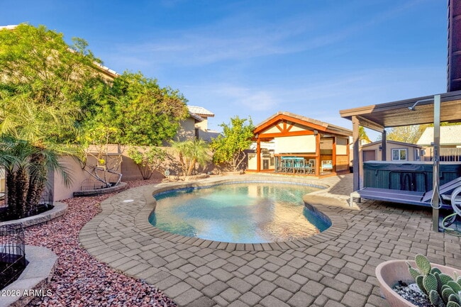 Building Photo - 17424 N 2nd Ave