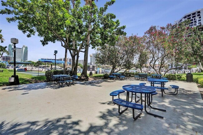 Building Photo - 500 Three Islands Boulevard