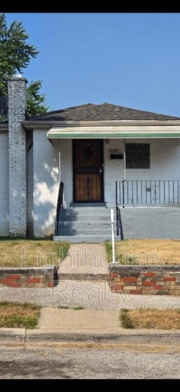 Building Photo - 2700 Jefferson St
