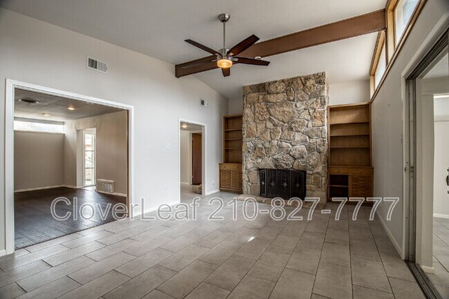 Building Photo - 2622 Hopeton Dr