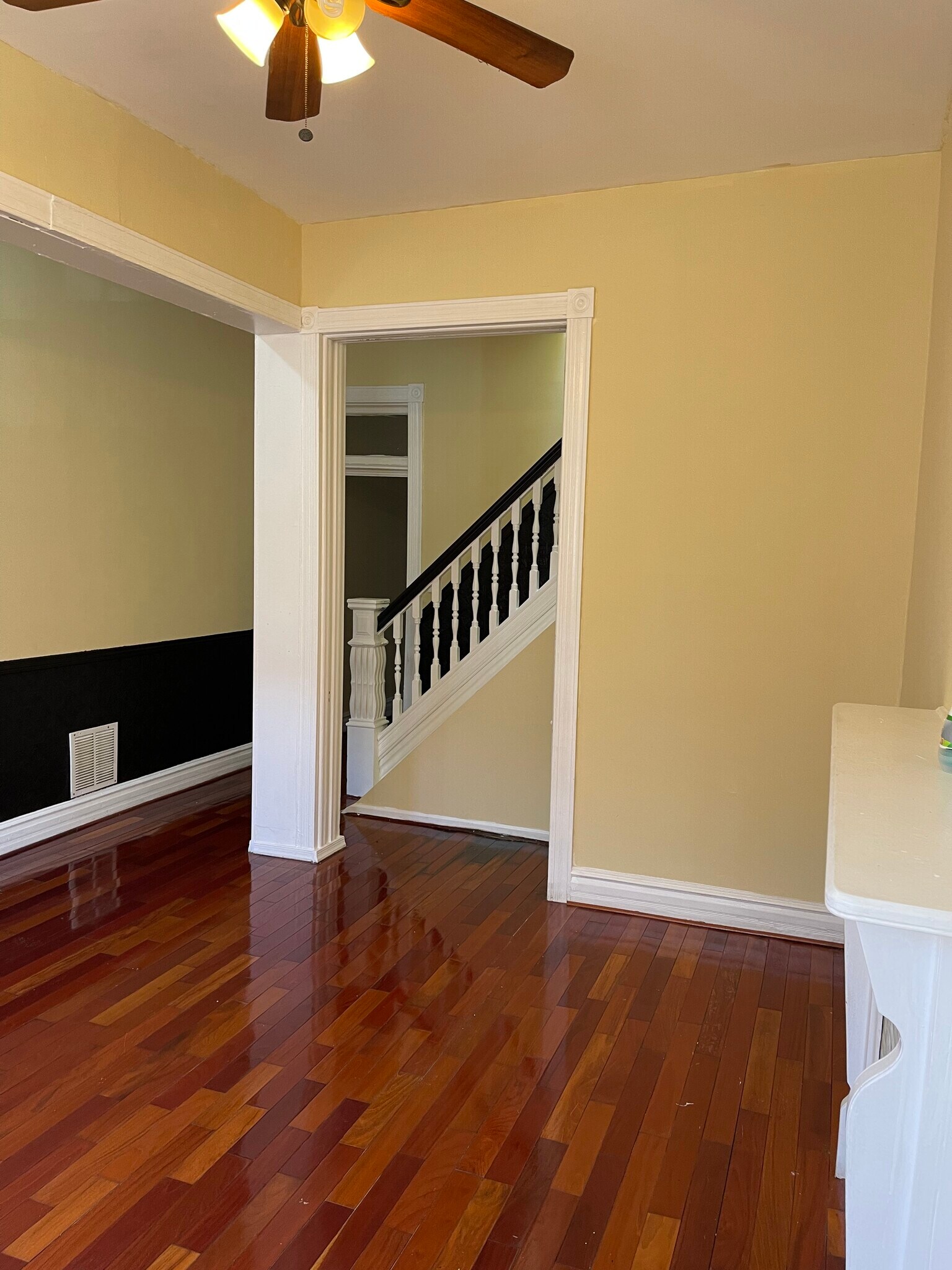 Building Photo - 2309 Avalon Ave