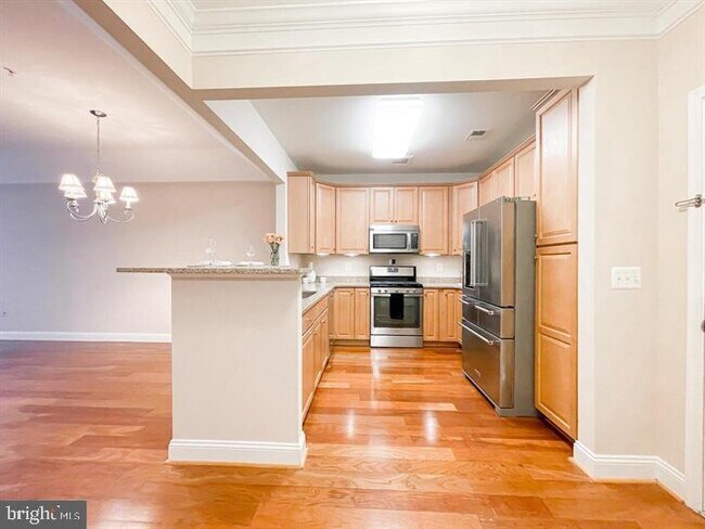 Building Photo - 8612 Wintergreen Ct