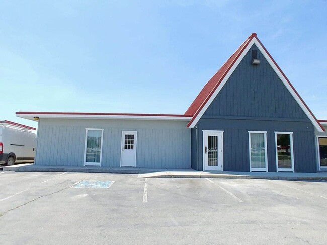 Primary Photo - Retail Space for Lease