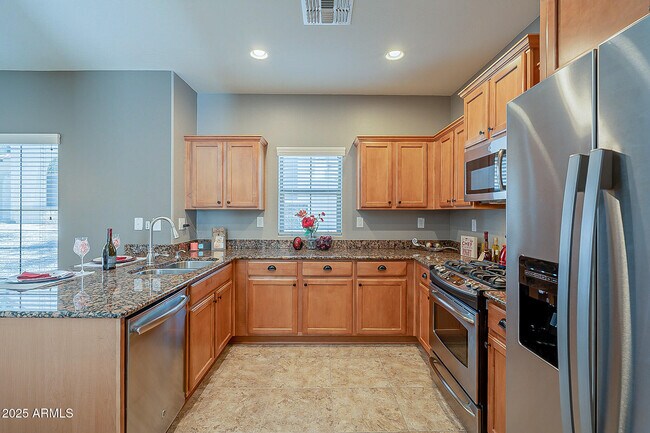 Building Photo - 2153 W Barwick Dr