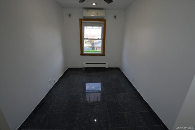 Building Photo - 82-01-82251 251st St