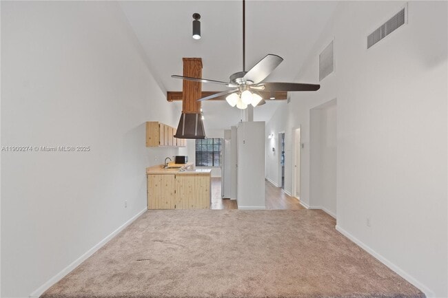 Building Photo - 2331 Dogwood Ct