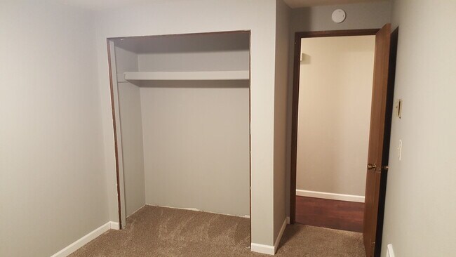 Building Photo - 13622 E 12th Ave