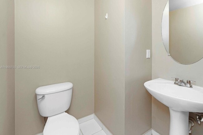 Building Photo - 2239 SE 25th Ave