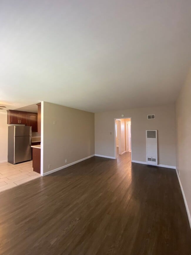 Building Photo - East Village One bedroom *Move-In Special*