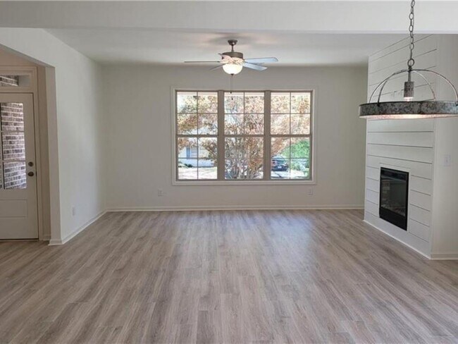 Building Photo - 4899 Mountain Rose Walk