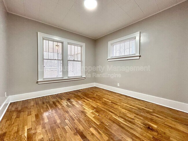 Building Photo - 2174 Continental St