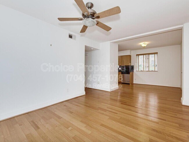 Building Photo - 227 N Dotger Ave