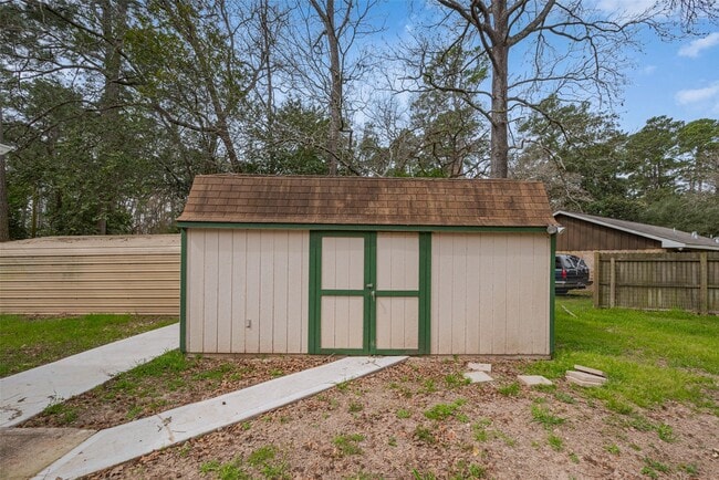 Building Photo - 10190 Dogwood Lp