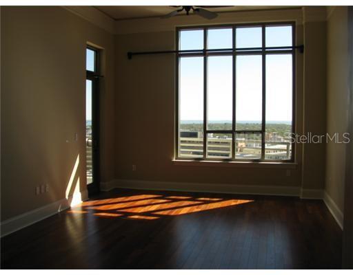 Building Photo - 275 Bayshore Blvd