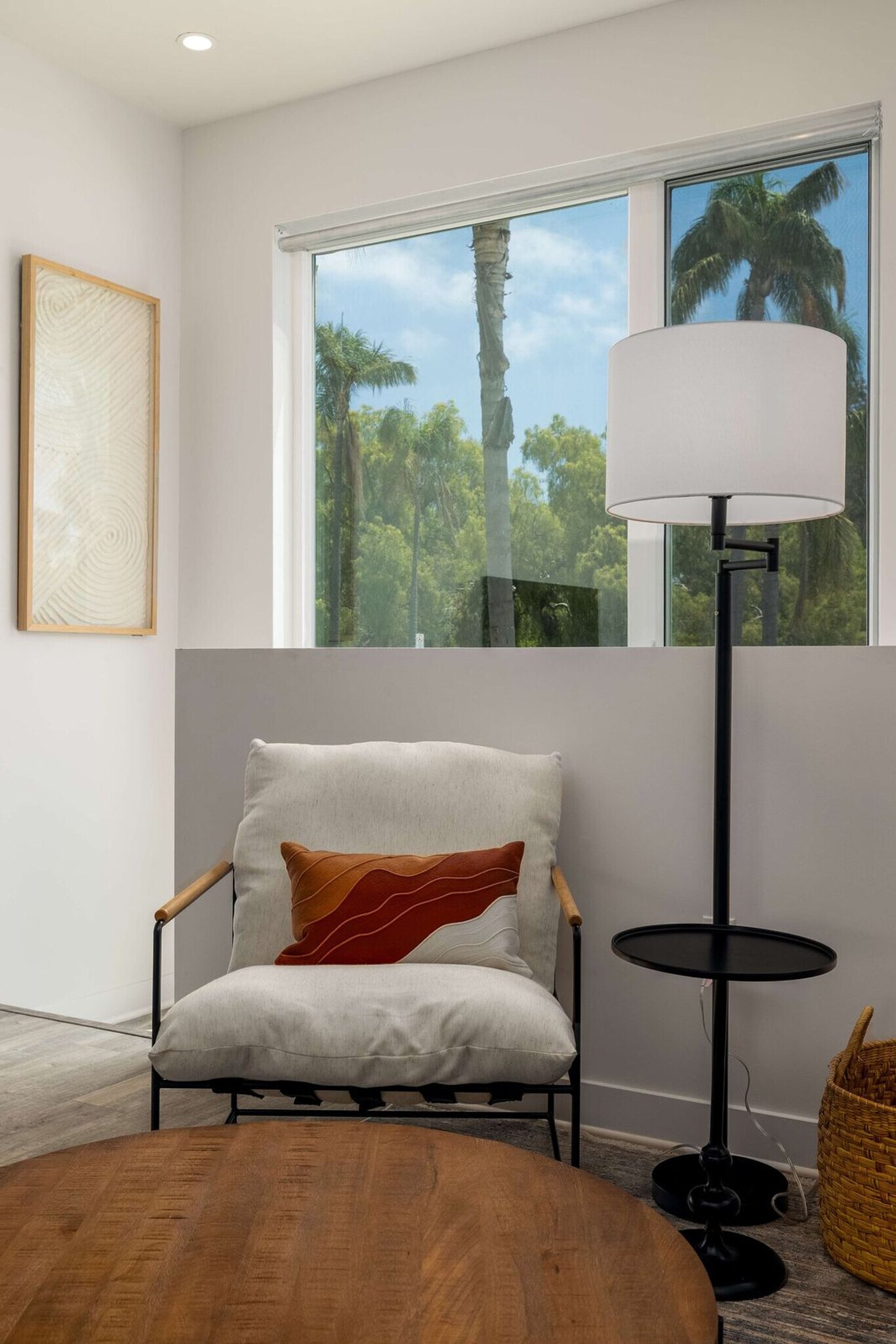 Building Photo - 551 Hawthorn St