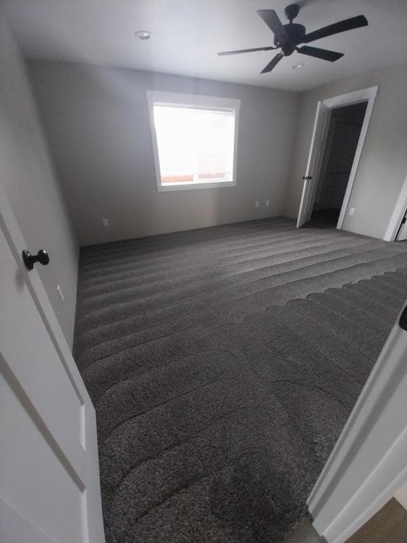 Building Photo - 171 SW Jefferson Rd