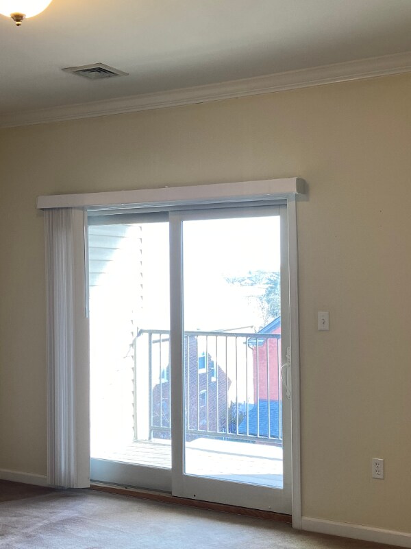 Building Photo - 1010 6th St