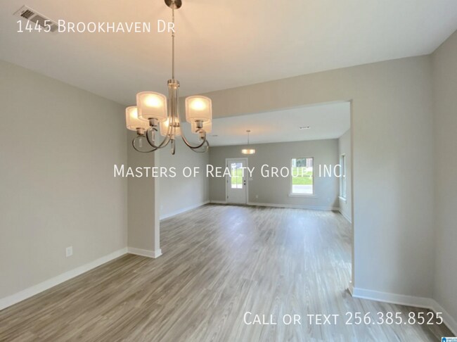 Building Photo - 1445 Brookhaven Dr