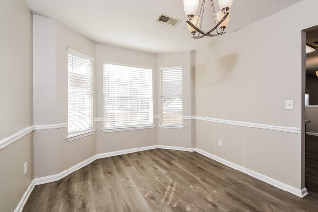 Building Photo - 7537 Edenberry Way