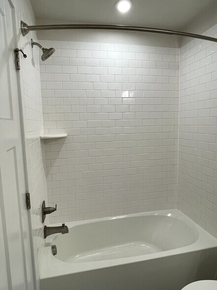 Building Photo - 3620 Jamison St NE