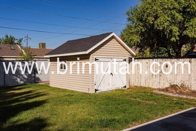 Building Photo - 1983 E 6850 S