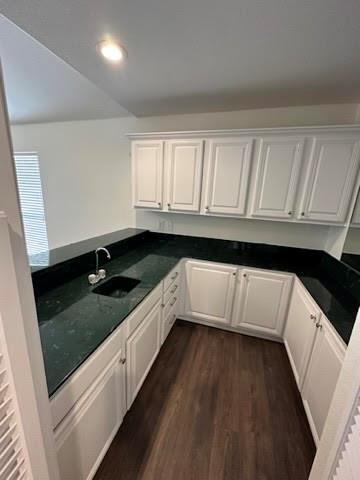 Building Photo - 1441 Kleber Dr
