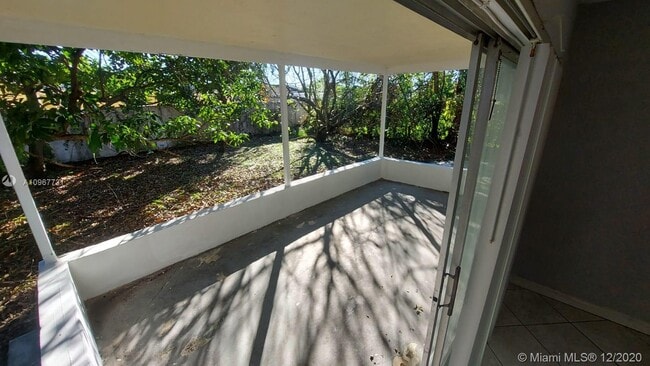 Building Photo - 8360 NW 25th Ct