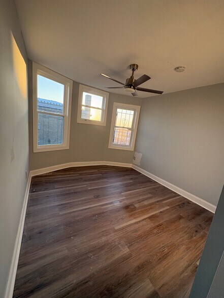 Building Photo - 3501 Ventnor Ave