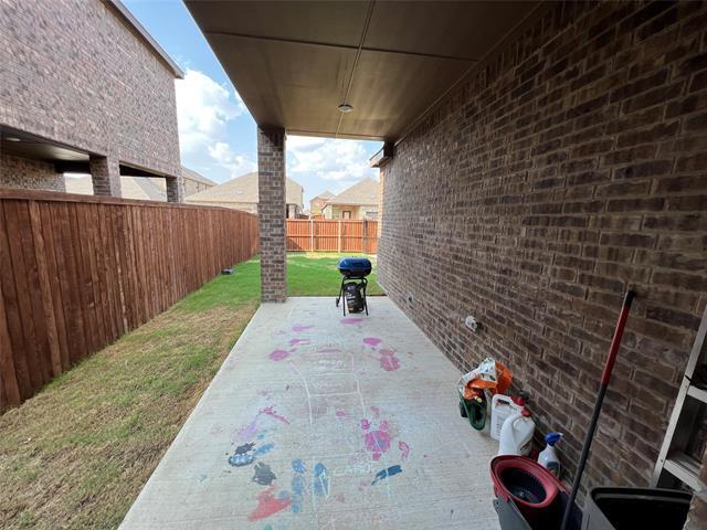 Building Photo - 1601 Princeton Dr
