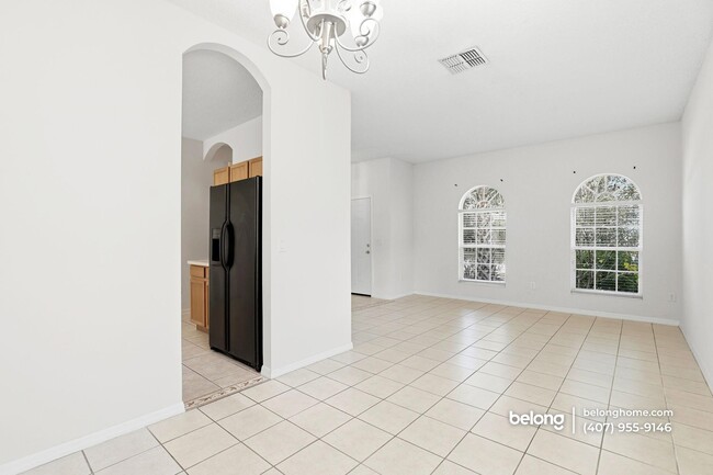 Building Photo - 1220 Cathcart Cir