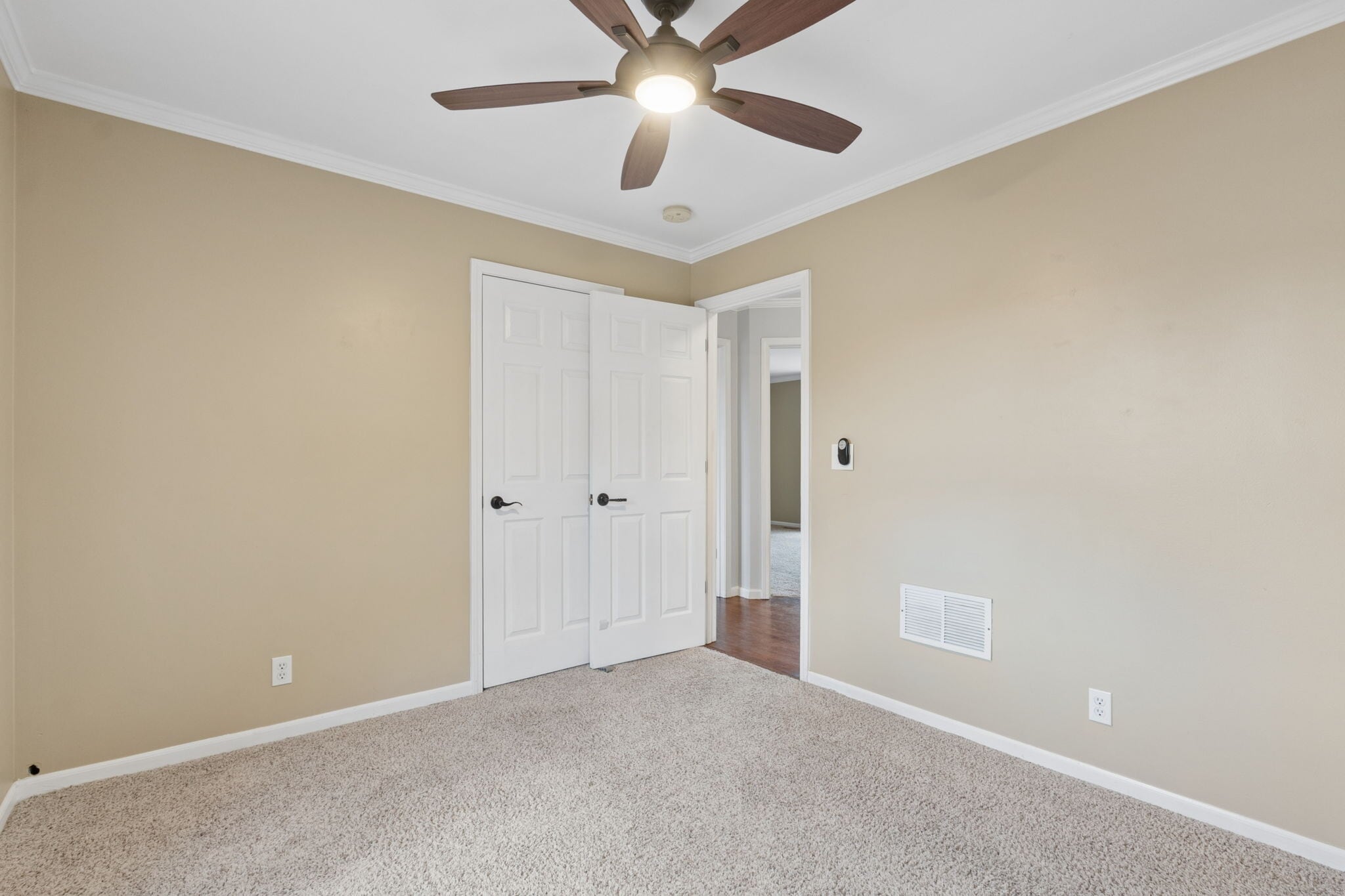 Building Photo - 103 Aurelia Ave