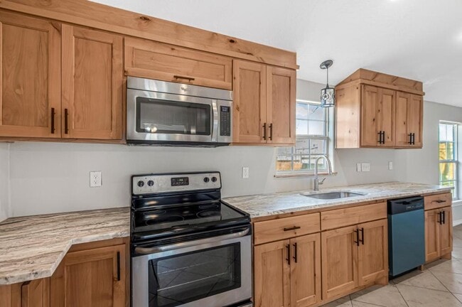 Building Photo - 2002 TX-36