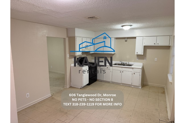 Building Photo - 606 Tanglewood Dr