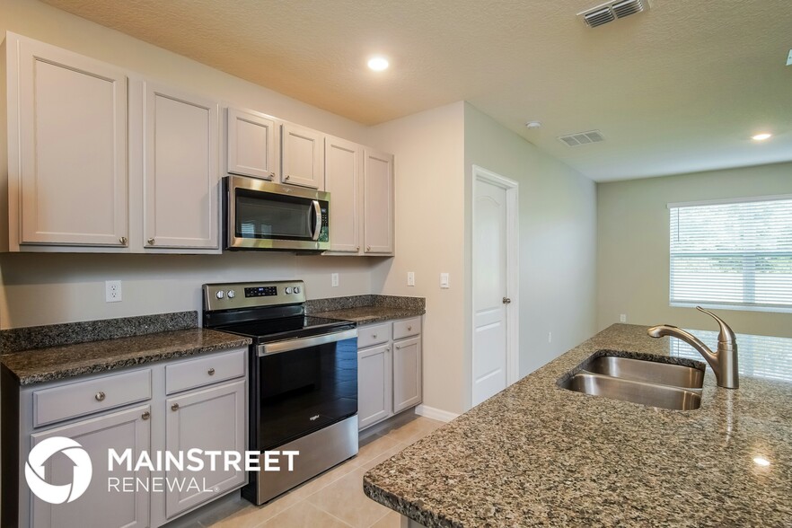 Building Photo - 3281 Logan Berry Dr