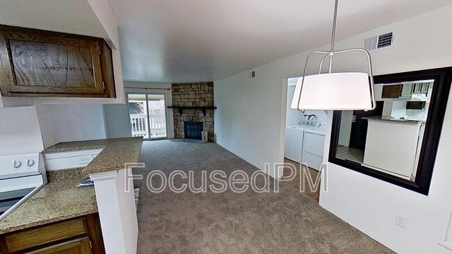 Building Photo - 4400 S Quebec St