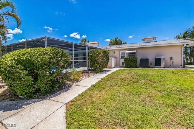 Building Photo - 4330 S Canal Cir