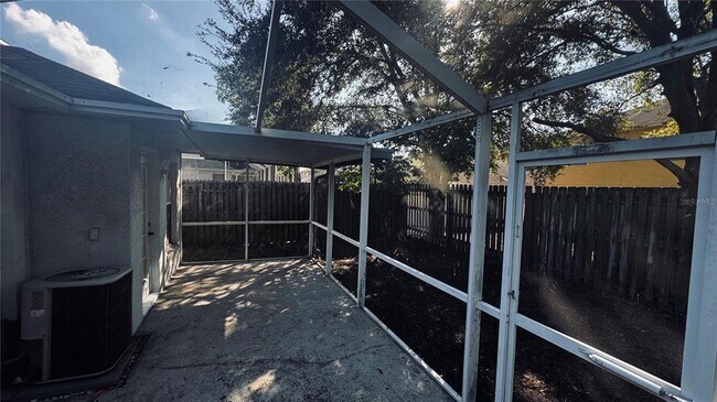 Building Photo - 9822 White Barn Way